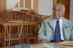 写真：創業60周年スペシャルムービー公開｜小嶋算会長インタビューより