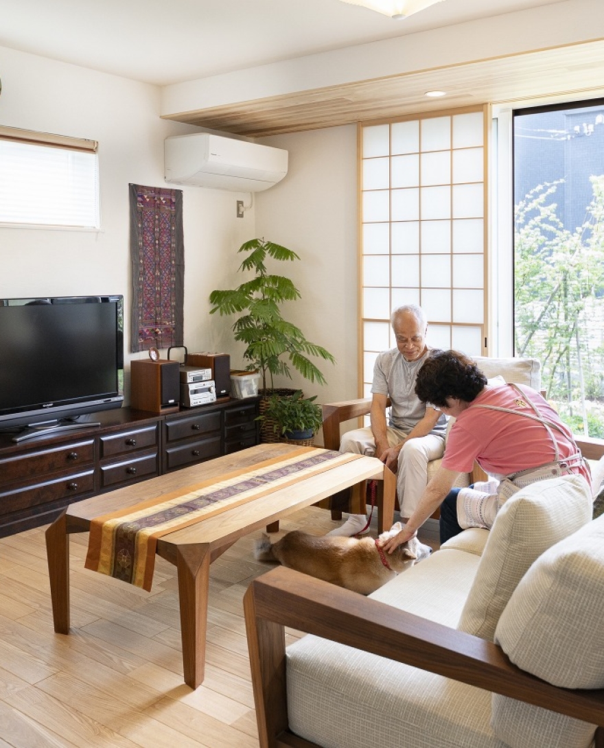 小嶋工務店の施工事例：今までの暮らし方を変えず、大切な家具から間取りを考える