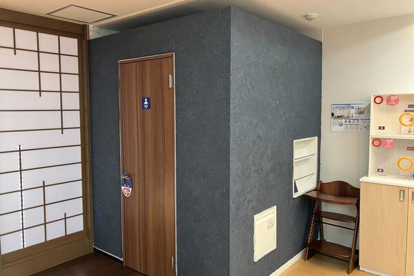 写真：壁にデニムを塗ってみませんか？